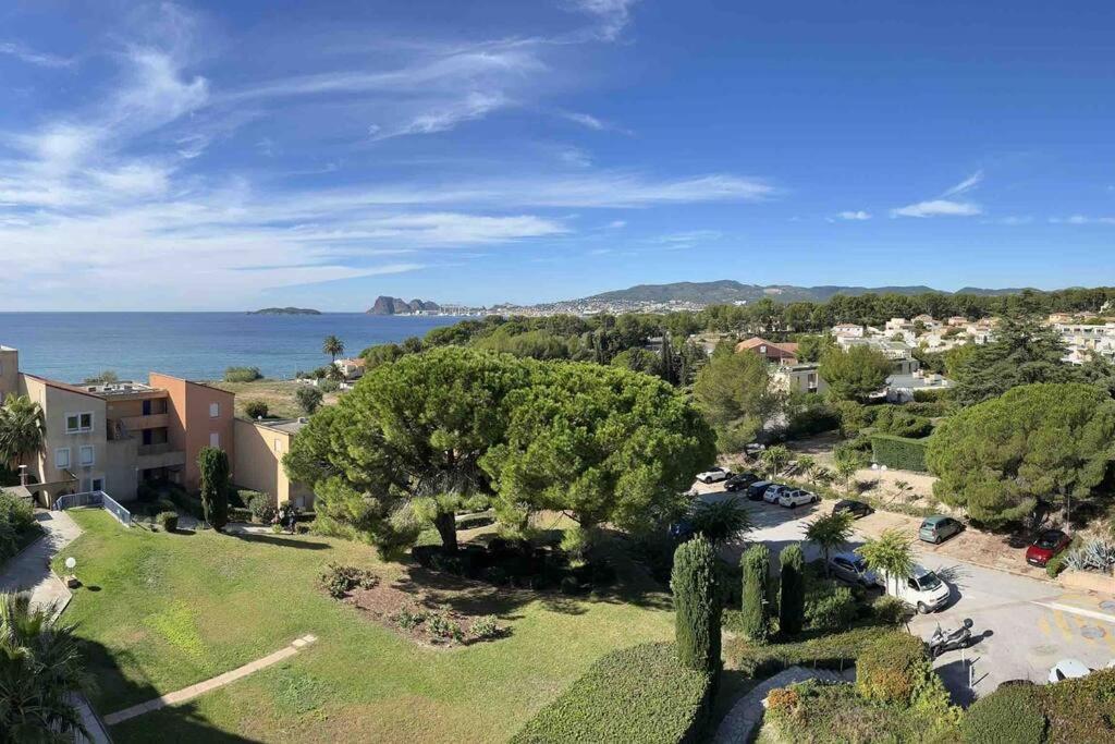 Studio La Ciotat Vue Mer Avec Garage Екстериор снимка